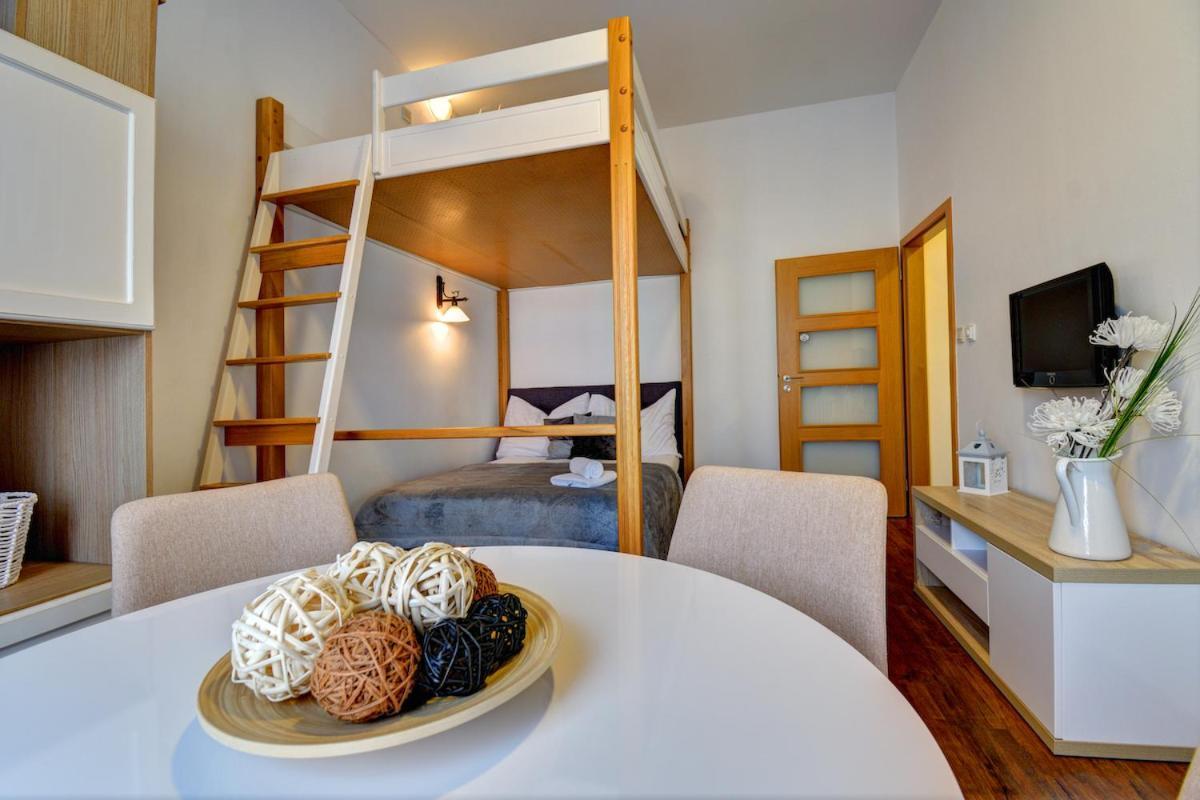 Apartmany Trebon Bily Beranek Exterior foto